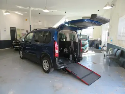 Used Peugeot Rifter Allure 2019 Blue MPV