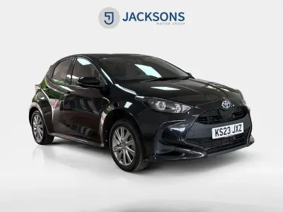Used Toyota Yaris Hybrid 116 HP (85 kW) 2023 Black Hatchback