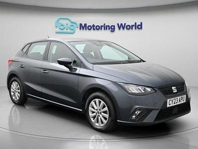 Begagnad Seat Ibiza SE 95 HK (69 kW) 2023 Grå Halvkombi