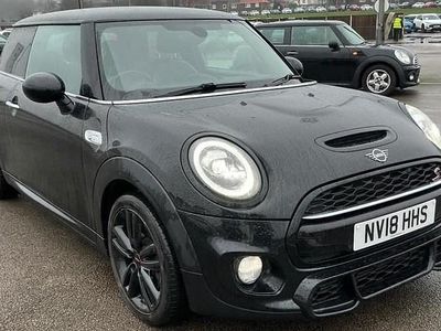Used Mini John Cooper Works Chili 200 HP (147 kW) 2018 Jet black Hatchback