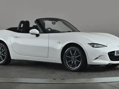 Używany Mazda MX5 132 KM (97 kW) 2019 Biały Kabriolet