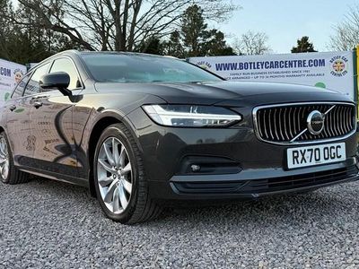 Used Volvo V90 Momentum 2020 Estate