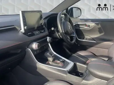 Usado Toyota RAV4 Hybrid 301 CV (221 kW) 2022 Gris SUV