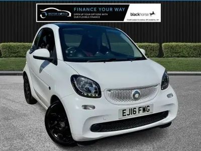 Used Smart ForTwo Coupé Premium 71 HP (52 kW) 2016 White Coupe