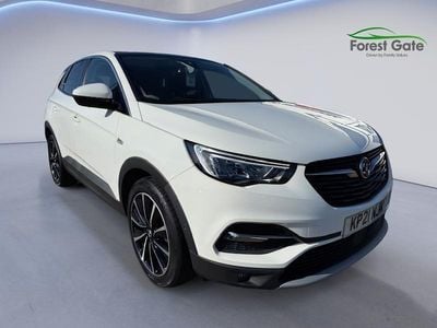Used Vauxhall Grandland X Elite 130 HP (95 kW) 2021 White SUV
