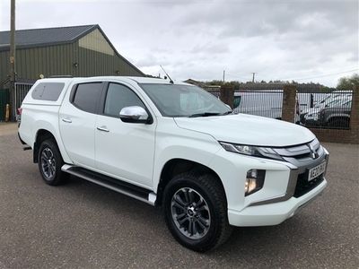 used Mitsubishi L200 Double Cab DI-D 150 Warrior 4WD Auto NEW SHAPE FSH TOP WHITE