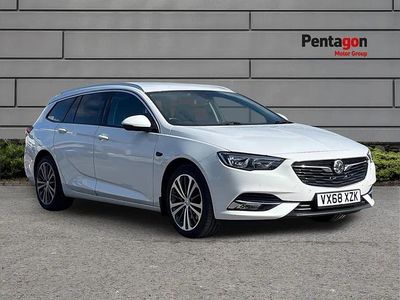 Used Vauxhall Insignia 168 HP (123 kW) 2018 White Estate