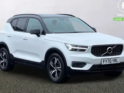 Used Volvo XC40 R-Design 163 HP (119 kW) 2020 White SUV