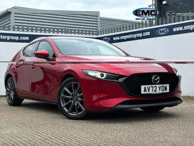 Usado Mazda 3 Inclusive 122 HP (89 kW) 2022 Vermelho Citadino