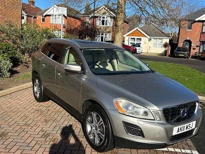 Used Volvo XC60 SE Lux 205 HP (150 kW) 2011 Gold SUV