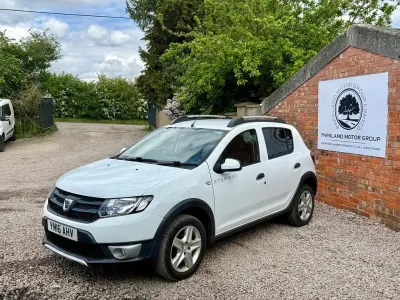 Używany Dacia Sandero Lauréate 2016 Biały Hatchback