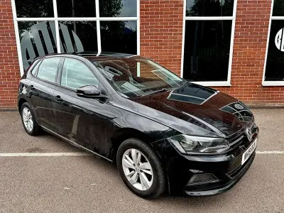 Gebraucht VW Polo SE 65 PS (47 kW) 2019 Schwarz Kleinwagen