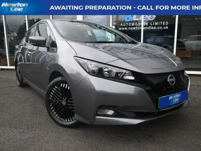 Used Nissan Leaf N-Connecta 110 kW (150 HP) 2022 Grey Hatchback