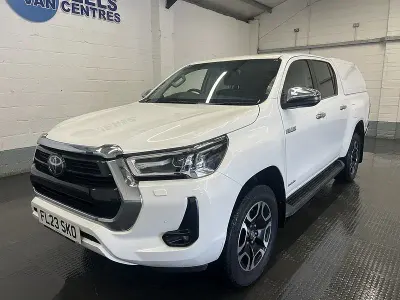 Second-hand Toyota HiLux