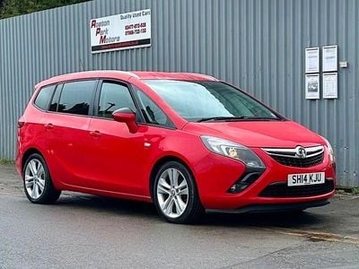 Used Vauxhall Zafira SRi 170 HP (125 kW) 2014 Red MPV