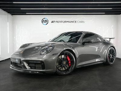 Porsche 911 Carrera 4 GTS