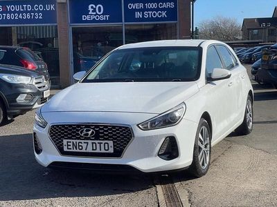 Used Hyundai i30 SE 140 HP (102 kW) 2018 White Hatchback