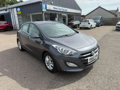 Used Hyundai i30 SE 108 HP (79 kW) 2015 Grey Hatchback