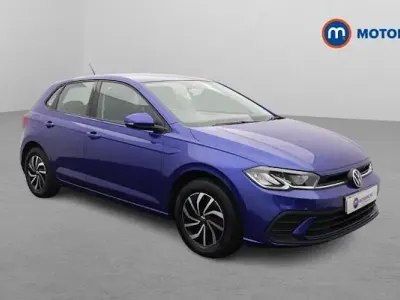 Used VW Polo Life 95 HP (69 kW) 2024 Blue Hatchback