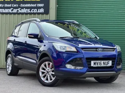 Second-hand Ford Kuga Titanium 180 CP (132 kW) 2016 Albastru SUV