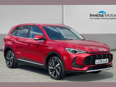 Używany MG ZS Trophy 196 KM (144 kW) 2025 Czerwony SUV