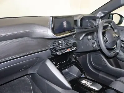 Used Peugeot 208 GT 99 HP (72 kW) 2025 Black Hatchback