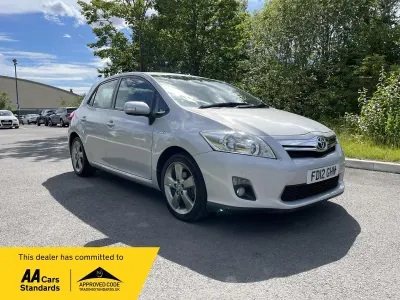 Used Toyota Auris Hybrid T4 2012 Silver Hatchback