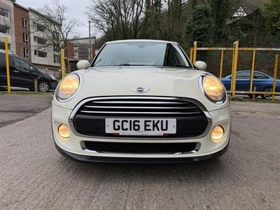 Used Mini ONE Hatch 102 HP (75 kW) 2016 White Hatchback