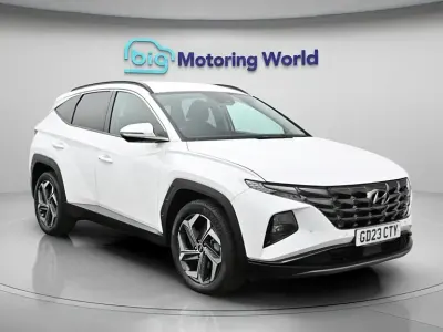 Begagnad Hyundai Tucson Premium 230 HK (169 kW) 2023 Vit SUV