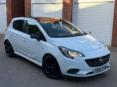 Second-hand Vauxhall Corsa Edition 2016 Alb Hatchback
