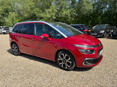 Used Citroën Grand C4 Picasso Feel 130 HP (95 kW) 2020 Red MPV