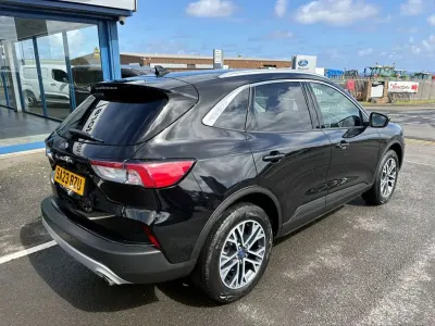 Używany Ford Kuga Titanium 2023 Czarny SUV