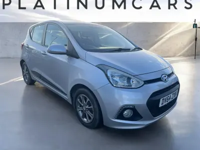 Używany Hyundai i10 Premium 67 KM (49 kW) 2015 Srebrny Hatchback