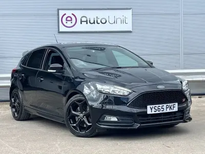 Begagnad Ford Focus ST 250 HK (183 kW) 2015 Svart Halvkombi