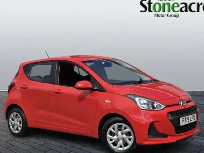 Used Hyundai i10 SE 100 HP (73 kW) 2019 Red Hatchback