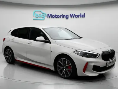 Begagnad BMW 128 261 HK (191 kW) 2022 Vit Halvkombi