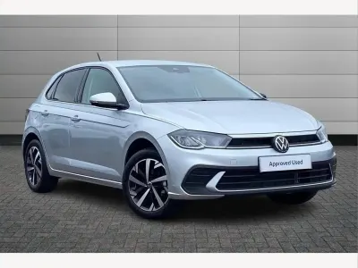 Used VW Polo Match 95 HP (69 kW) 2025 Reflex silver Hatchback