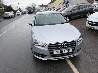 Używany Audi A3 Sport 110 KM (80 kW) 2015 Srebrny Hatchback