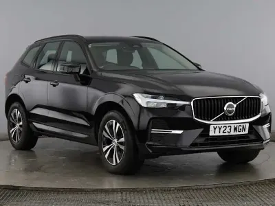 Used Volvo XC60 Core 250 HP (183 kW) 2023 Black SUV