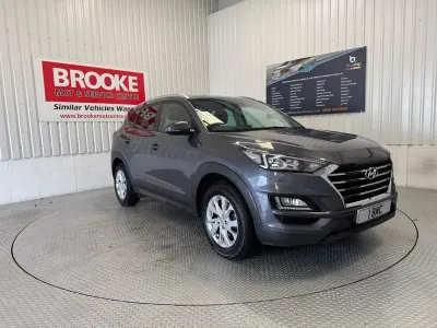 Used Hyundai Tucson SE 132 HP (97 kW) 2019 Grey SUV