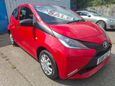 Used Toyota Aygo 2015 Red Hatchback