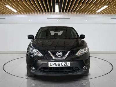 Used Nissan Qashqai Acenta 115 HP (84 kW) 2017 Black SUV