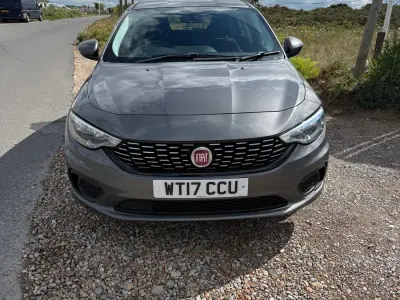 Used Fiat Tipo Easy 95 HP (69 kW) 2017 Grey Hatchback