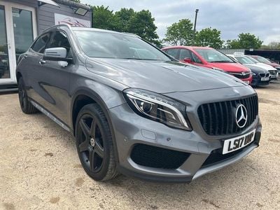Mercedes GLA220
