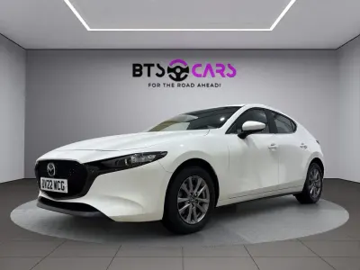 Used Mazda 3 122 HP (89 kW) 2022 White Hatchback