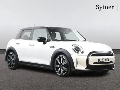 Used Mini Cooper Exclusive 134 HP (98 kW) 2023 White Hatchback