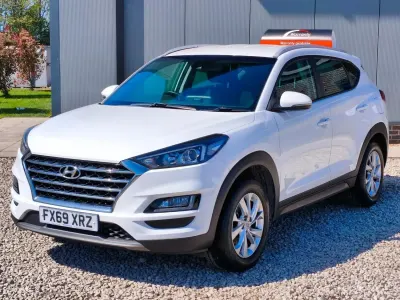 Used Hyundai Tucson Premium SE 115 HP (84 kW) 2019 White SUV
