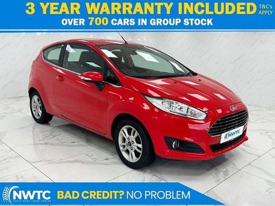 Used Ford Fiesta Zetec 82 HP (60 kW) 2015 Red Hatchback