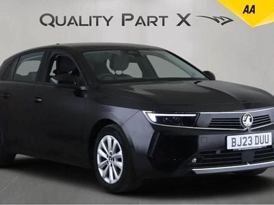 Used Vauxhall Astra Design Edition 110 HP (80 kW) 2023 Black Hatchback