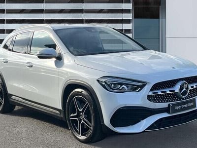 Mercedes GLA220